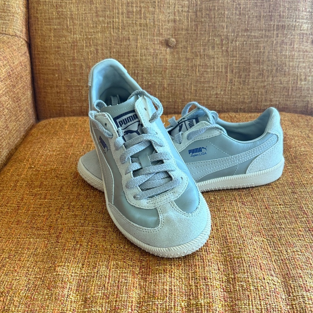 Puma Gray Sneakers men’s size 8, women’s size 9.5